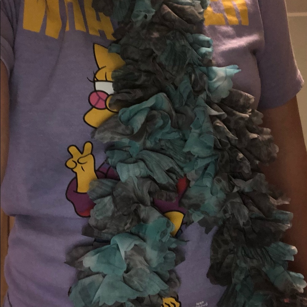 Handmade Scarf - Picture 3 of 3